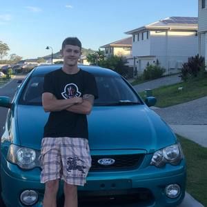 Meet your Posher, Connor